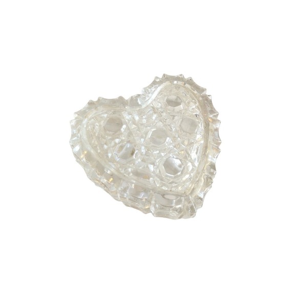 Vintage Trinket Box HEART Shaped Glass Crystal Ring Jewelry Dish Decor - Picture 4 of 4